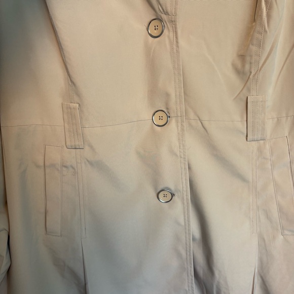 LONDON FOG Trench Coat - Picture 14 of 14